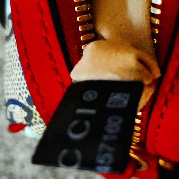 Beautiful Gucci mini monogram bag! Long strap. Like new! - Picture 6 of 10